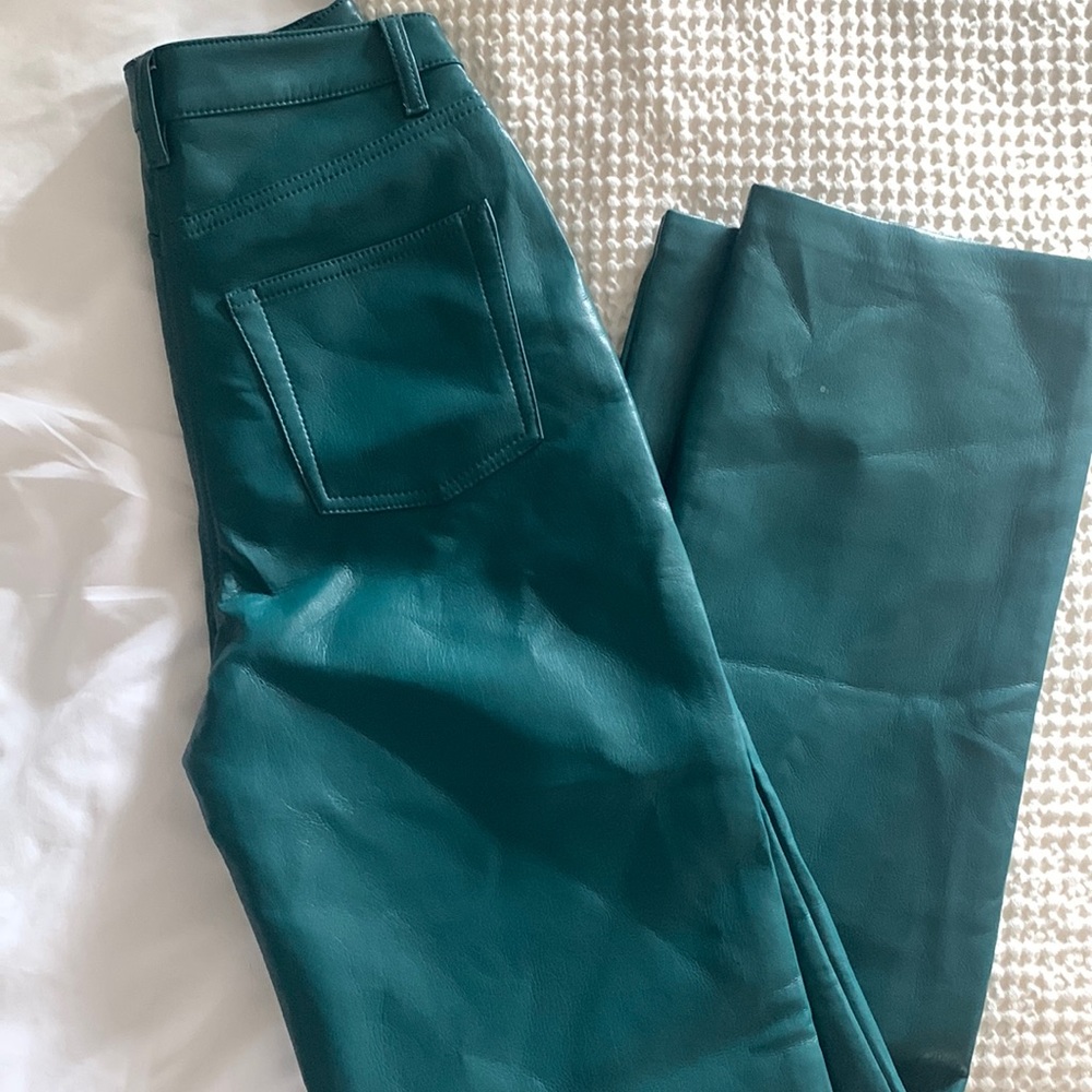 Aritzia Mellina Pant
